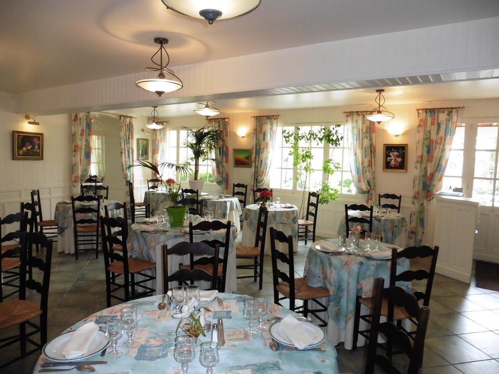 Hotel Le Petit Chaperon Rouge Coux-et-Bigaroque-Mouzens Zewnętrze zdjęcie